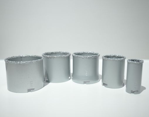 Guter Preis 2-1/4 Zoll Wolfram Schneidkarbid Gritted Loch Säge 140 mm Bohrlänge Online